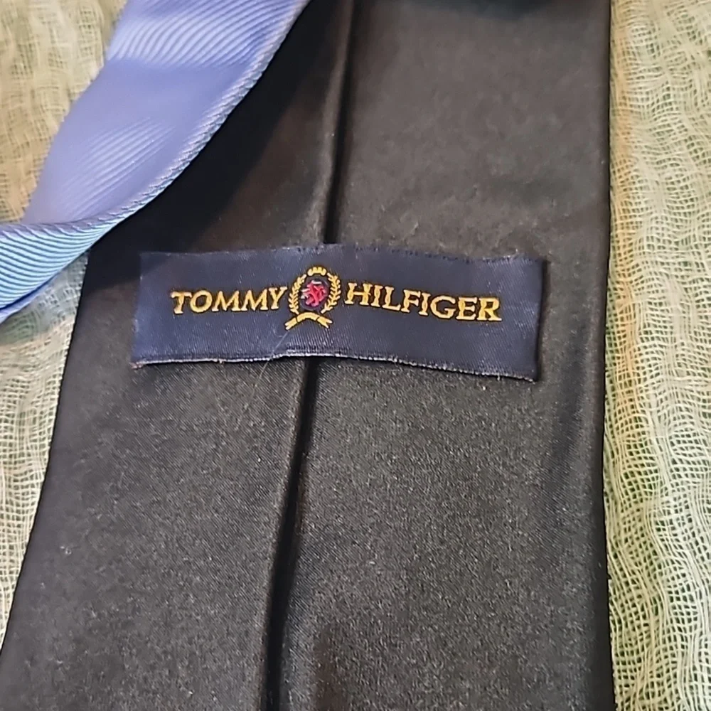 Tommy Hilfiger Black and Blue Two Tone Tie NWT
